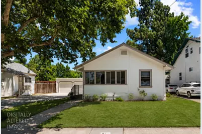 857 38th Street, Sacramento, CA 95816 - Photo 2