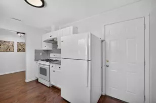 629 Lee Dr, Sacramento, CA 95815 - Photo 14