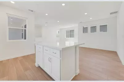 14545 Southpointe Drive #46, Folsom, CA 95630 - Photo 6
