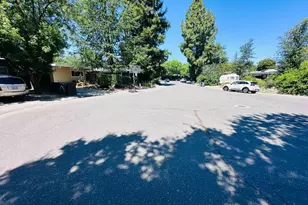 412 Jardin Pl, Davis, CA 95616 - Photo 16