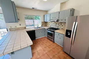 412 Jardin Pl, Davis, CA 95616 - Photo 4