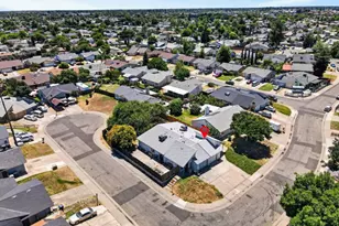 7412 Somerton Way, Sacramento, CA 95828 - Photo 24
