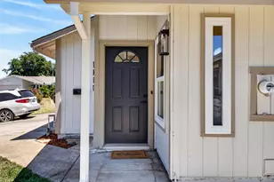 7412 Somerton Way, Sacramento, CA 95828 - Photo 2
