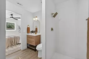 7412 Somerton Way, Sacramento, CA 95828 - Photo 14