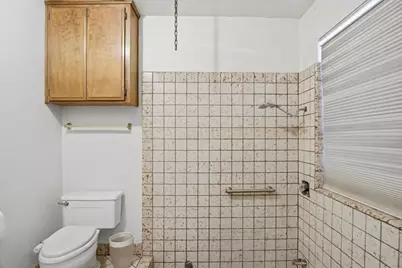 1421 El Pueblo Drive, Modesto, CA 95355 - Photo 16