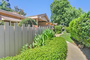 815 Commons Dr, Sacramento, CA 95825 - Photo 2