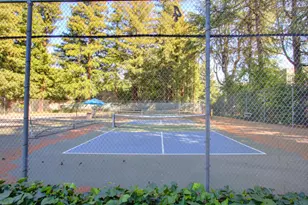 815 Commons Dr, Sacramento, CA 95825 - Photo 58