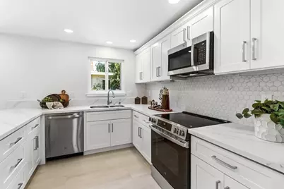 815 Commons Drive, Sacramento, CA 95825 - Photo 20
