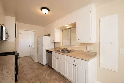 1121 Brookside Road, Stockton, CA 95207 - Photo 8