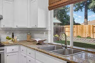3180 Mount Tamalpais Dr, Roseville, CA 95747 - Photo 24