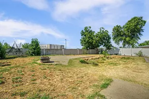 8926 Mountain Home Ct, Elk Grove, CA 95624 - Photo 34