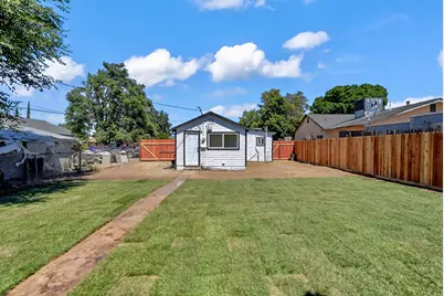 413 Empire Avenue, Modesto, CA 95354 - Photo 16