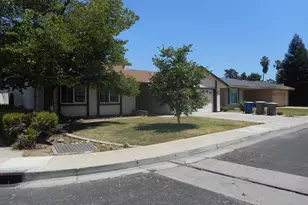 447 Gail, Merced, CA 95348 - Photo 2
