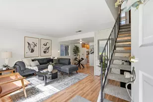 4010 Knoll Top Ct, Carmichael, CA 95608 - Photo 4
