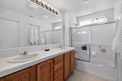 131 Chelwood Lane, Sacramento, CA 95823 - Photo 14