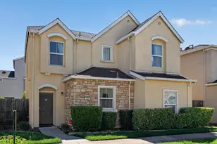 131 Chelwood Ln, Sacramento, CA 95823 - Photo 2