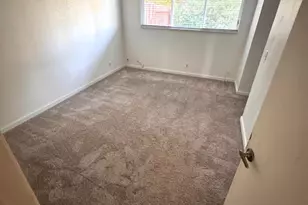 5037 Sugar Ln, Carmichael, CA 95608 - Photo 10