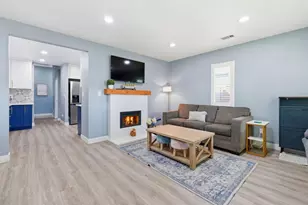 2172 7th Ave, Sacramento, CA 95818 - Photo 12