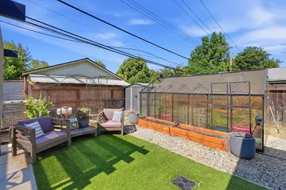 2172 7th Avenue, Sacramento, CA 95818 - Photo 48