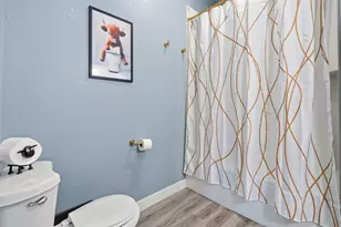 2172 7th Ave, Sacramento, CA 95818 - Photo 42