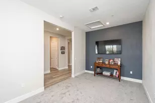 8471 Tulip Ct, Roseville, CA 95747 - Photo 10
