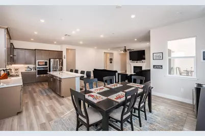 8471 Tulip Court, Roseville, CA 95747 - Photo 34