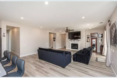8471 Tulip Court, Roseville, CA 95747 - Photo 18