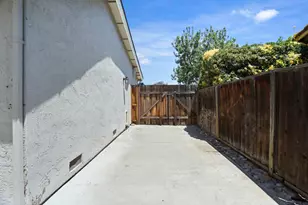 952 Scarlett, Tracy, CA 95376 - Photo 46