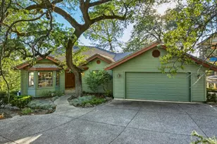 13868 Hemlock Dr, Penn Valley, CA 95946 - Photo 2