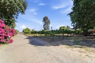 3943 W California Ave, Tracy, CA 95304 - Photo 12