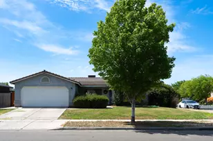 12 E San Clemente Dr, Merced, CA 95341 - Photo 2