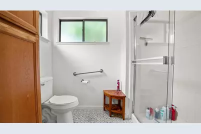 2561 Central Park Drive, Lodi, CA 95240 - Photo 14