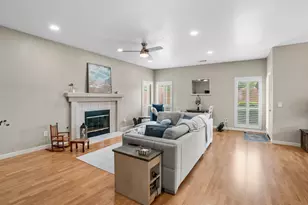 2561 Central Park Dr, Lodi, CA 95242 - Photo 6