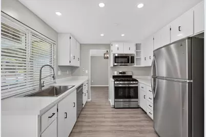 5900 Brittany Way, Citrus Heights, CA 95610 - Photo 36
