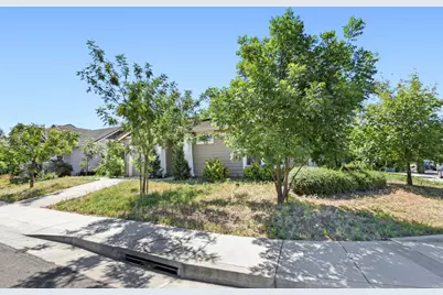 270 Grande Avenue, Davis, CA 95616 - Photo 24