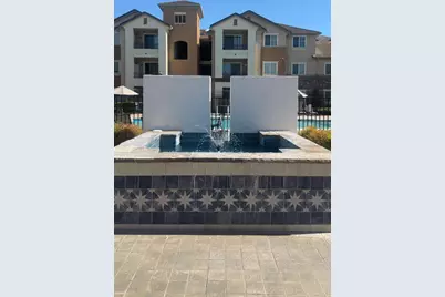 1360 Shady Lane #111, Turlock, CA 95382 - Photo 2