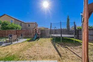 1767 W Woodward Ave, Manteca, CA 95337 - Photo 44