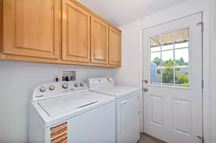 Saxton Circle, Citrus Heights, CA 95621 - Photo 16