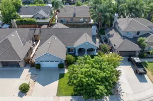 1704 Nutshell Ct, Hughson, CA 95326 - Photo 4