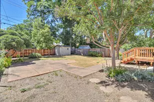1864 46th St, Sacramento, CA 95819 - Photo 38