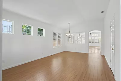 10115 Hampton Oak Drive, Elk Grove, CA 95624 - Photo 6