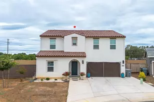 1254 Maple Leaf Dr, Wheatland, CA 95692 - Photo 2
