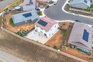1254 Maple Leaf Dr, Wheatland, CA 95692 - Photo 38