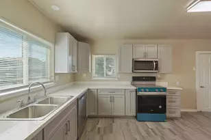 1803 Milton St, Stockton, CA 95205 - Photo 20