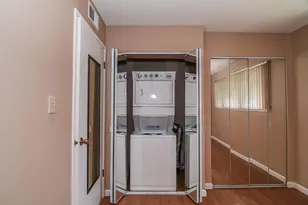 9524 Emerald Park Dr, Elk Grove, CA 95624 - Photo 24
