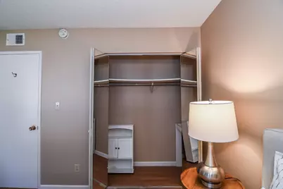 9524 Emerald Park Drive #1, Elk Grove, CA 95624 - Photo 32