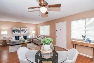 9524 Emerald Park Dr, Elk Grove, CA 95624 - Photo 14