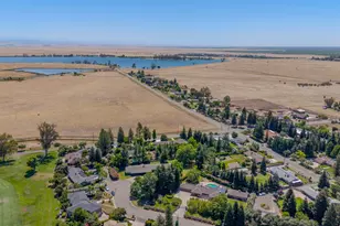 6090 Country Club Pl, Merced, CA 95340 - Photo 18