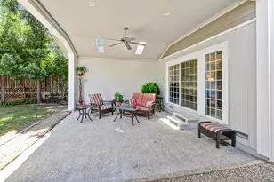 8560 Shawnee Ave, Fair Oaks, CA 95628 - Photo 28