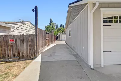 8560 Shawnee Avenue, Fair Oaks, CA 95628 - Photo 56